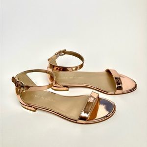 Stuart Weitzman Nudist Flat Sandals Rose Gold Patent Leather Size 7.5 M, New
